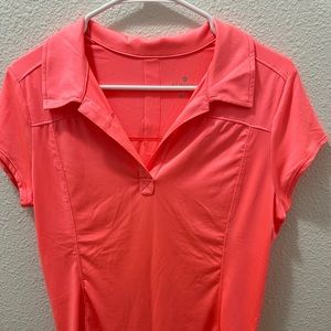 Pre-loved Athleta active wear in great condition. Sizes are in pictures.